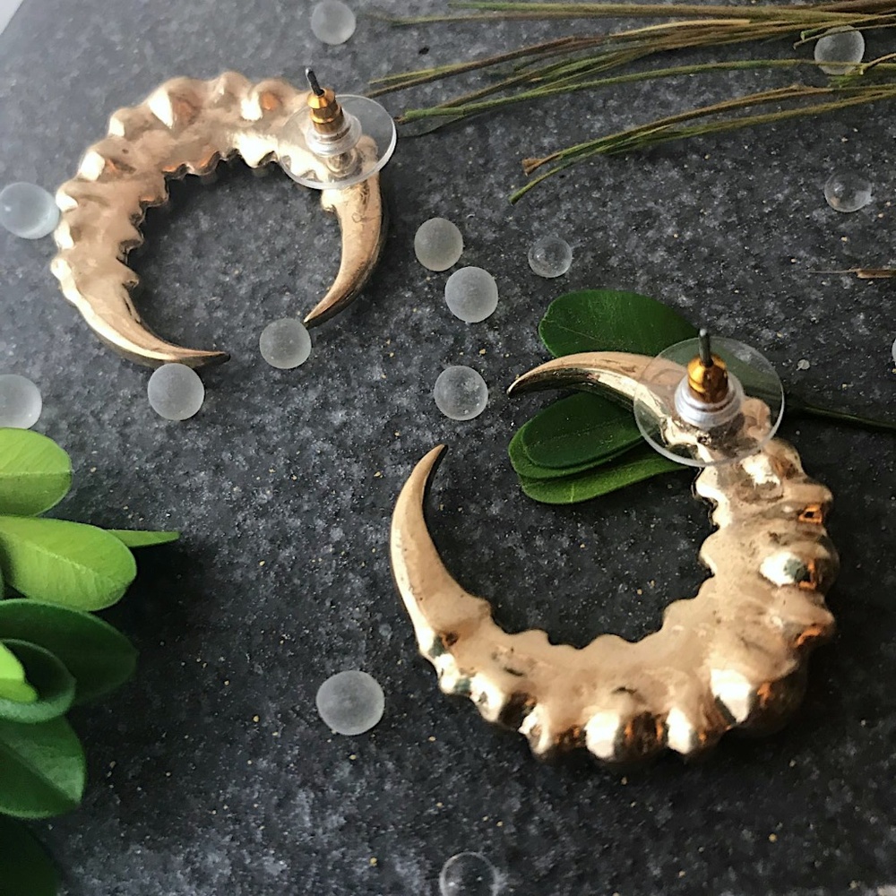 Crescent Moon Earrings Encrusted Rhinestones Large - Picture 8 of 8